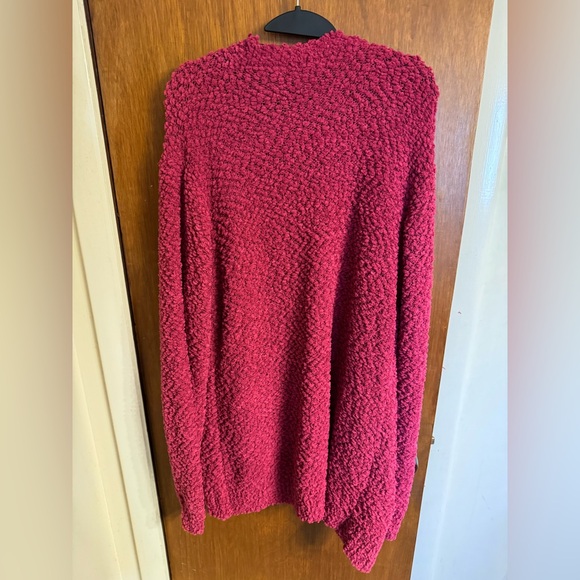 NWOT Zenana popcorn knit open front cardigan, size 1X, color is magenta - Picture 2 of 11